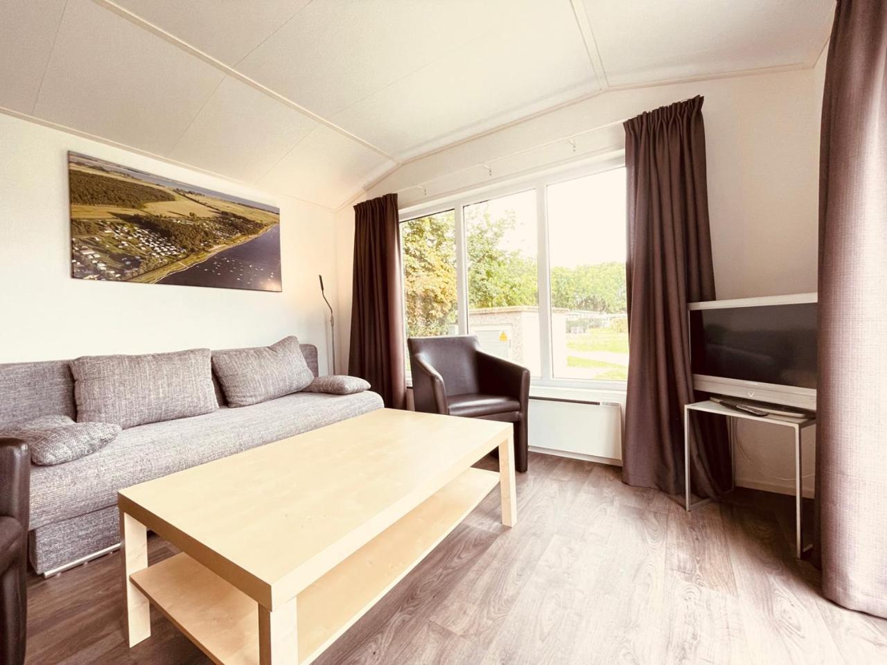Regenbogen Suhrendorf Hotel Ummanz Luaran gambar
